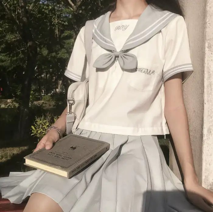 黑色止血钳